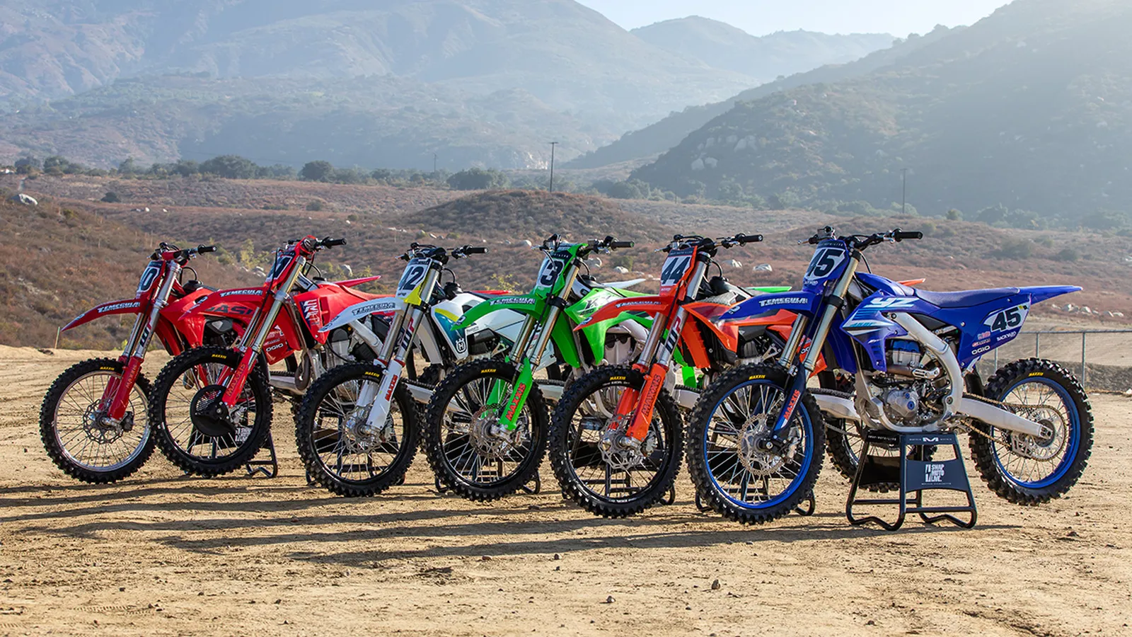 Motos semi nuevas