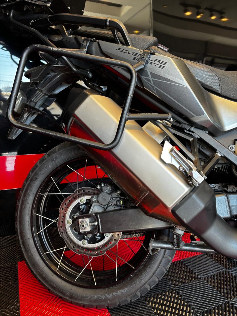 CRF1100L Africa Twin Adventure Sports · Trasera