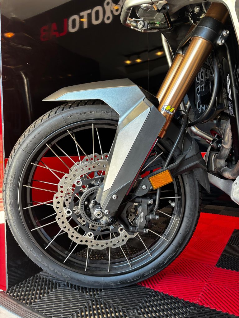 CRF1100L Africa Twin Adventure Sports · Lateral