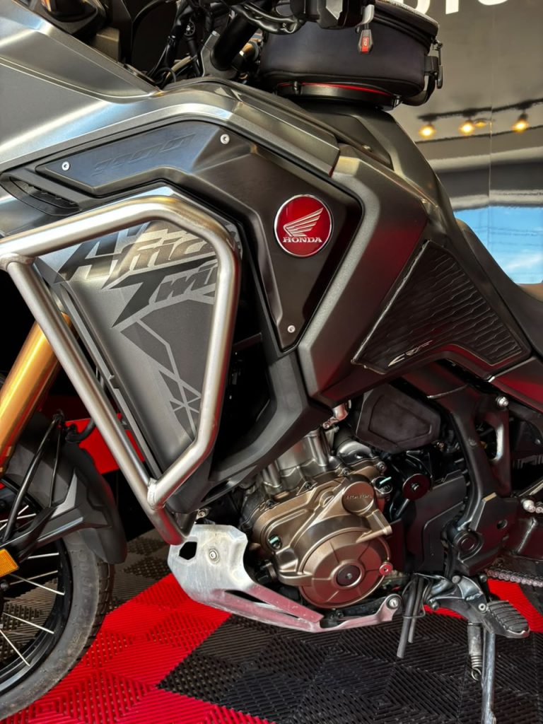 CRF1100L Africa Twin Adventure Sports DCT · Frontal