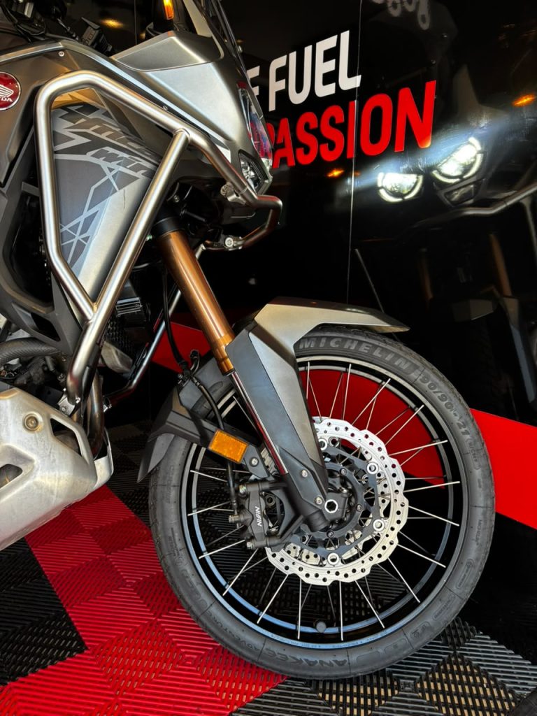 CRF1100L Africa Twin Adventure Sports DCT · Opuesta