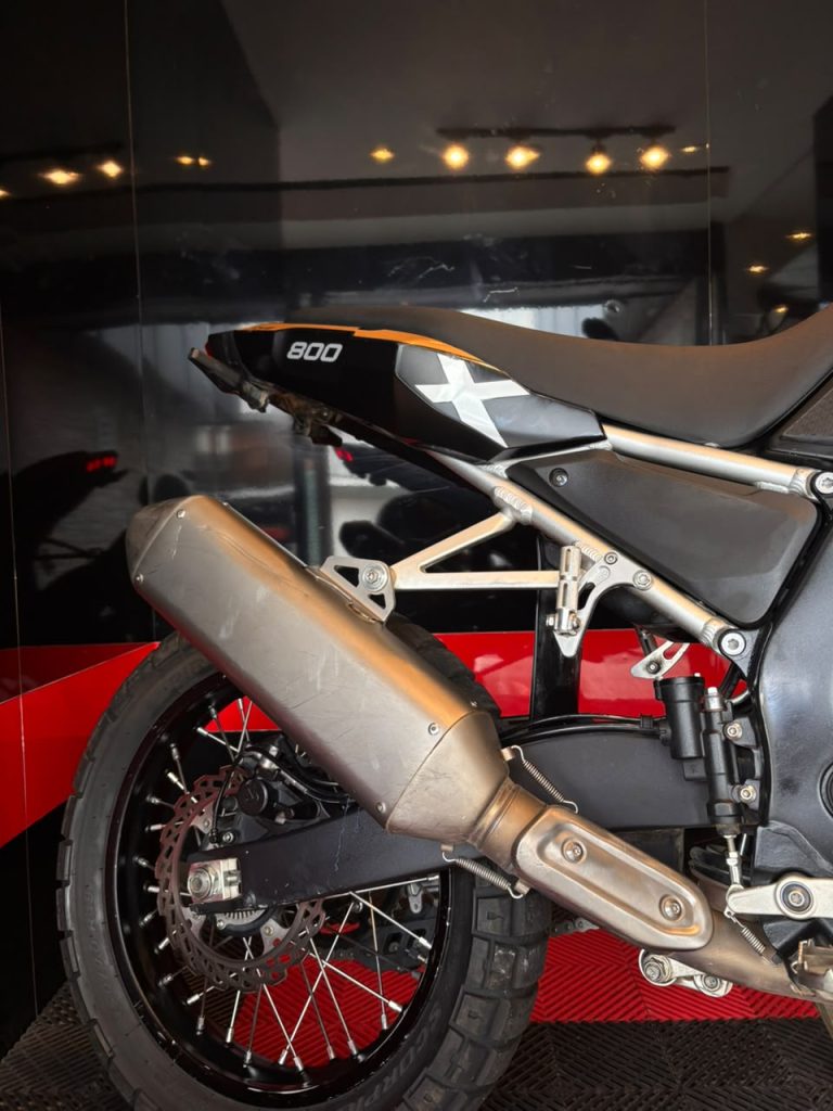 800X Rally · Motor