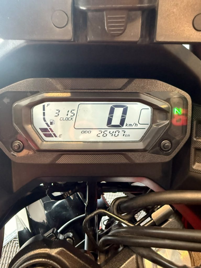 KLR 650 · Opuesta