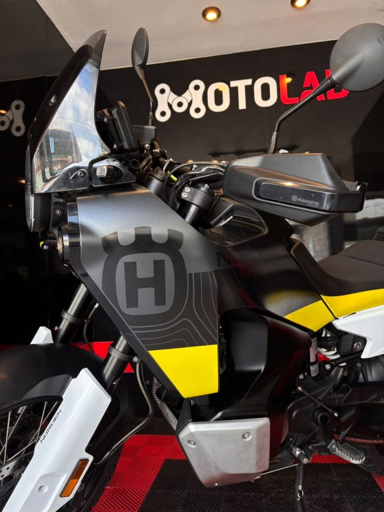 Norden 901 · Frontal