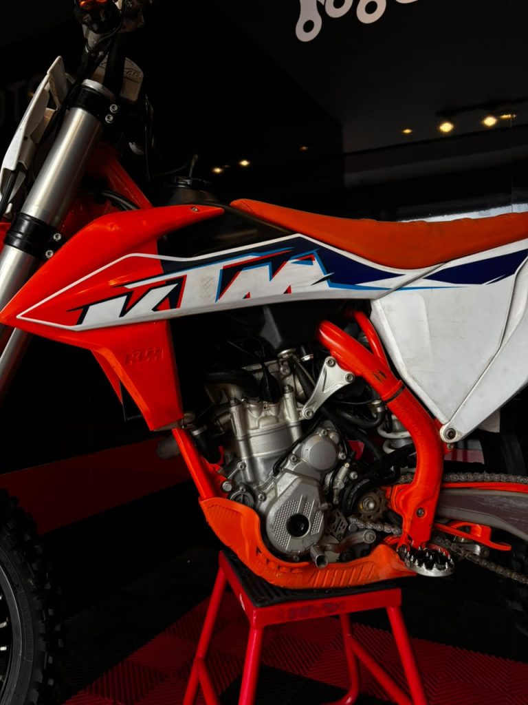 350 SX-F · Frontal