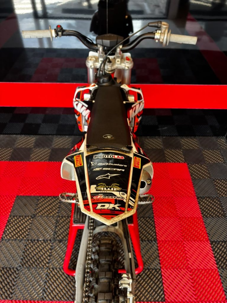 50 SX · Frontal